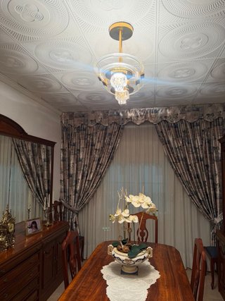 Comedor de madera maciza