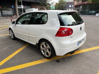 VW Golf GTI Mk5 2.0 TFSI 200cv 2007 todo de serie
