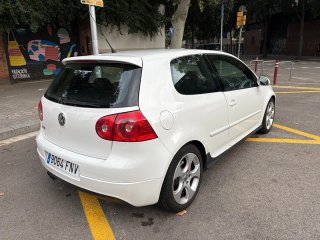 VW Golf GTI Mk5 2.0 TFSI 200cv 2007 todo de serie