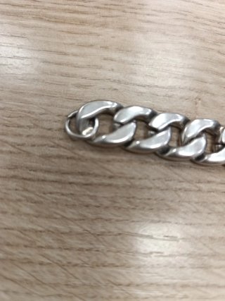 Pulsera de acero eslabonada