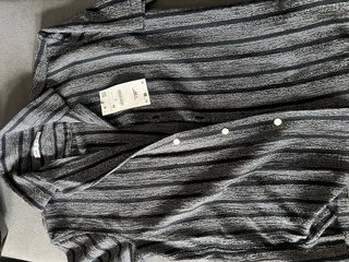Camisa Zara Rayas M/38/10