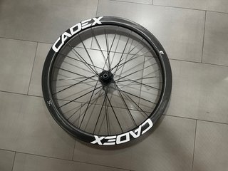 Ruedas Cadex disc 42mm, radios Carbono Tubular