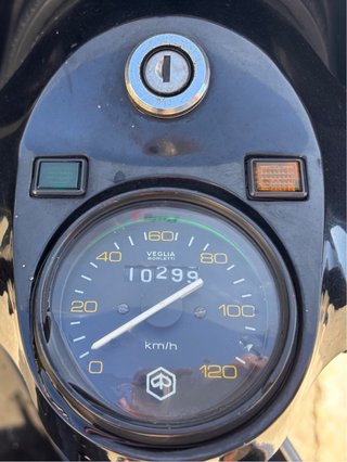 Moto Vespa 200
