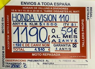 Honda Vision 110 Scooter Negra/Plata
