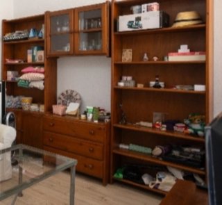 Mueble de salón de pino