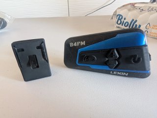Intercomunicador Lexin B4FM sin auriculares