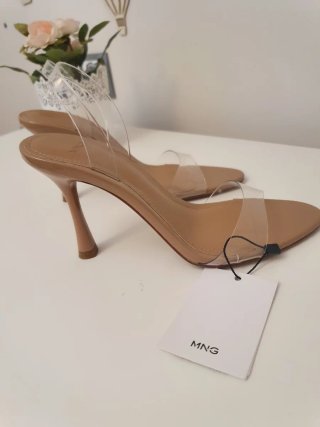 Tacones Mango Beige Transparentes