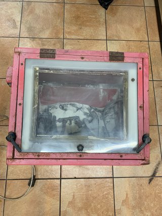 Chorreadora de arena roja