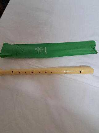 Flauta dulce HOHNER color crema