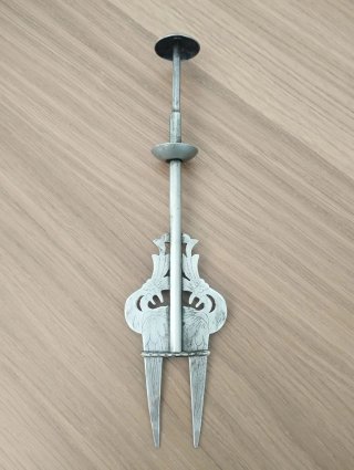 Tenedor antiguo para pan