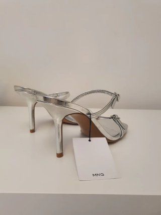Tacones Mango Plateados