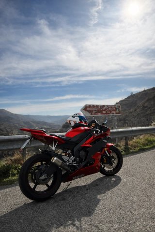 Yamaha R6R 2008 Roja