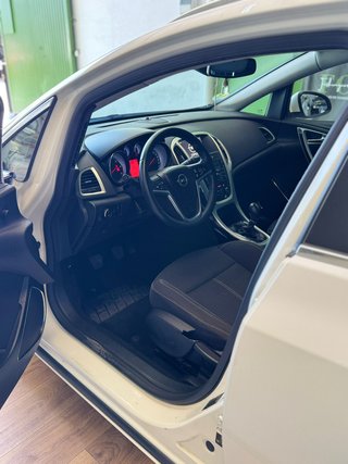 Opel Astra 1.7 st cdti 130 cv sport bimasa nuevo