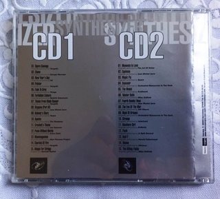 Lote 2 CDs: Synthesizer y Radio Futura