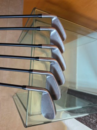 Hierros Cobra Aerojet One Length 5-PW Grafito Regu