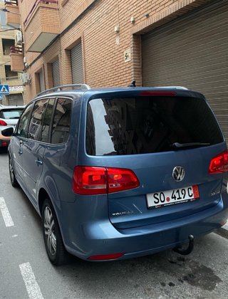 Volkswagen Touran match 2012