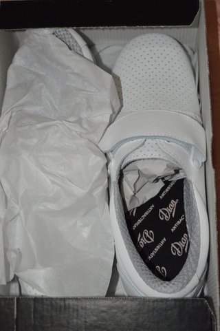 Calzado Sanitario Dian Talla 42 Blanco Nuevo