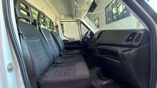 IVECO  DAILY CARROZADO 35C 16 V VAN 33s16 03/2023