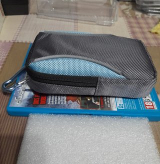NUEVO. Custodia e accessori DSI