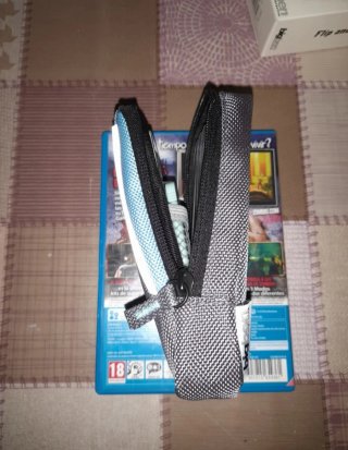 NUEVO. Custodia e accessori DSI