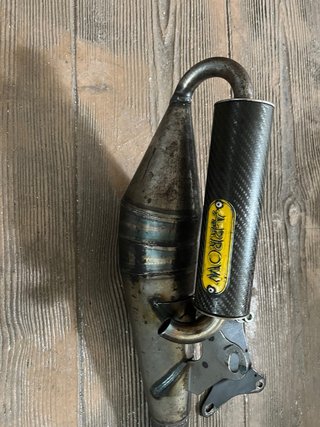 Tubo de escape Arrow