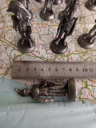 12 Soldadinhos de Chumbo Militares