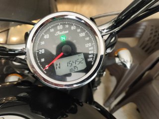 Indian Scout Negra