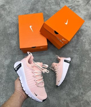 Zapatilla Nike Free Metcon Rosa/Blanca