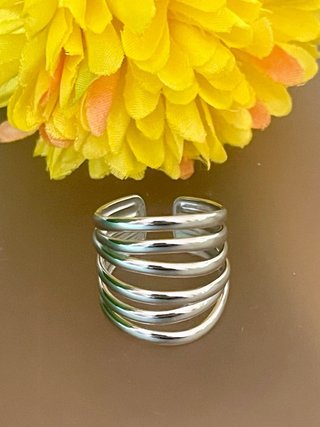 Anello in acciaio argentato