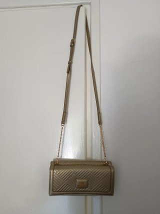 Borsa Love Moschino oro trapuntata