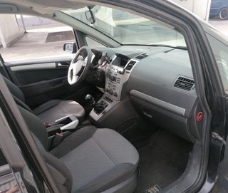 Opel Zafira 2009