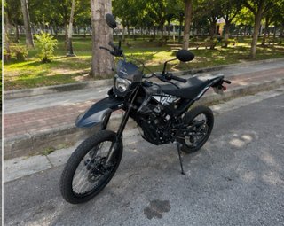 Moto Eléctrica Surron Enduro/Motocross Negra