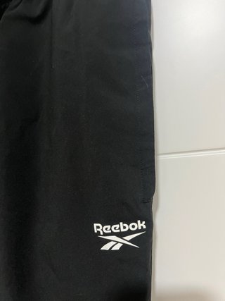 Pantalón chándal Reebok negro