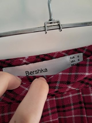 Falda corta cuadros Bershka