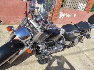 Honda VTX 1300 2005 Negra 37.000 km