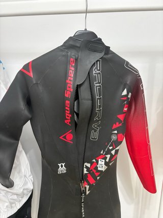 Neopreno aqua sphere racerv3 alto rendimiento