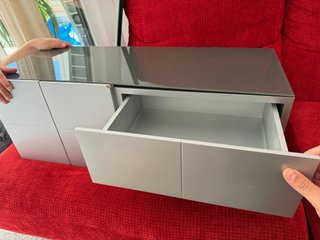 Mueble de recibidor URGE VENDER