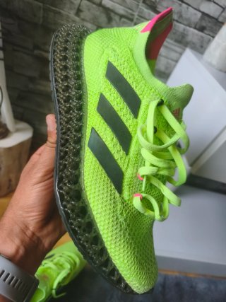 Adidas 4D talla 42