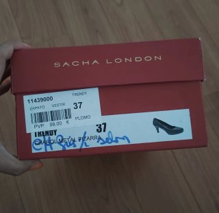 Zapatos de tacón dorados talla 37