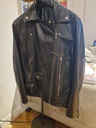 Cazadora Cuero Zara Talla M