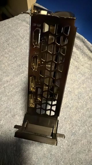 Tarjeta Gráfica Gigabyte RTX 3050 6GB OC