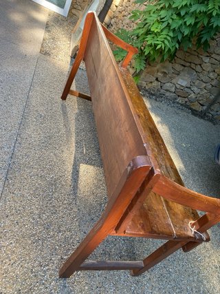 Banco de madera rústico