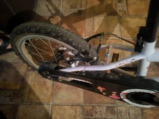 Bicicleta infantil Hello Kitty