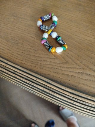 Pulsera Elastica Perlas y Abalorios