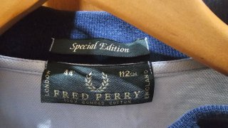Polo Fred Perry Azul Claro Talla M (t. 44)