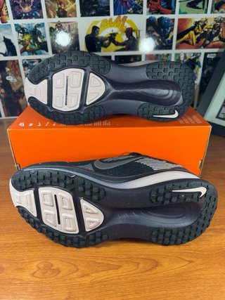 Nike Vomero 18 Edición Especial Negro/Plata