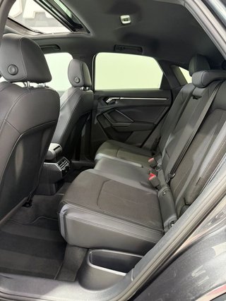 Audi Q3 Black line 40 TDI quattro 147 kW (200 CV) S tronic