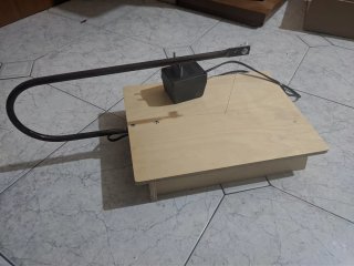 Taglia polistirolo a caldo 220v