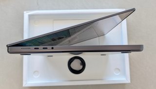 Apple Macbook Pro 16" M4 Pro Nuevo Super Precio