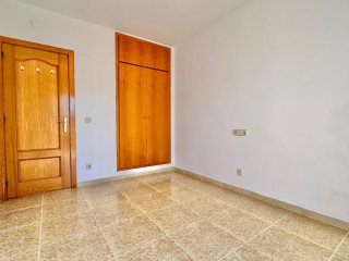Oportunidad! Piso amplio y muy luminoso de 84 m²
